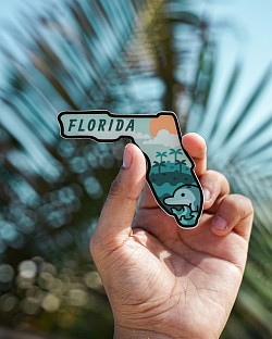 Florida magnet with hand